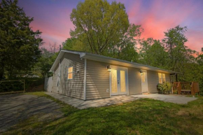 Captain Puddle Pirate's Hideaway - Near All Sevierville & Pigeon Forge Attractions & Great Smoky Mountains NP home